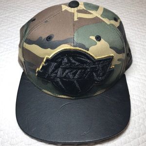 Adidas Snap back Lakers Camo Hat Leather Logo